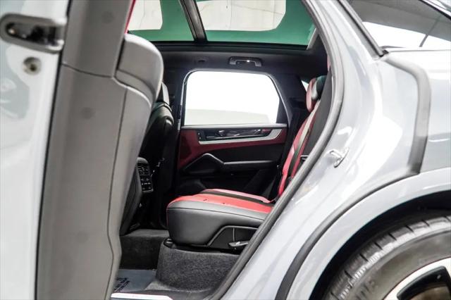 2024 Porsche Cayenne E-Hybrid Cayenne E-Hybrid