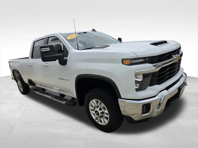 2025 Chevrolet Silverado 2500HD 4WD Crew Cab Long Bed LT for sale in Harvard, IL