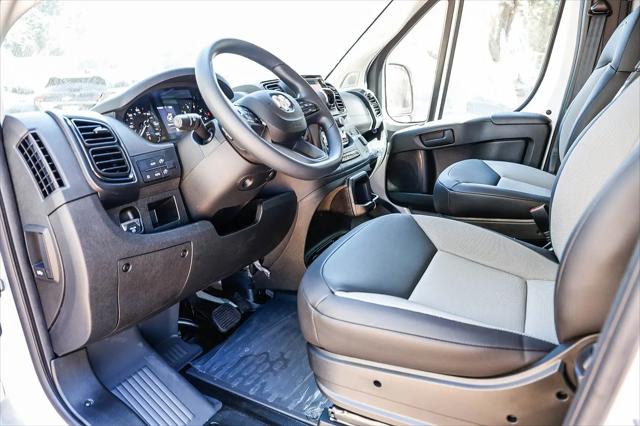 2026 Ram ProMaster Cargo Van Tradesman Low Roof 118 WB w/Pass Seat