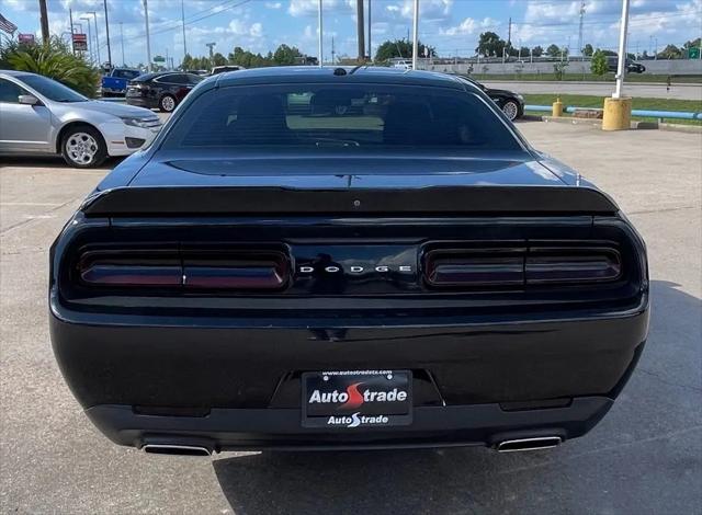 2020 Dodge Challenger SXT