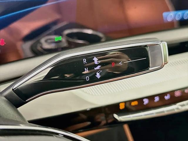 2027 Cadillac iQ Premium Luxury
