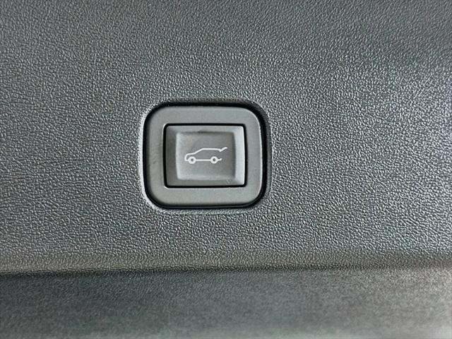 2027 Cadillac iQ Premium Luxury