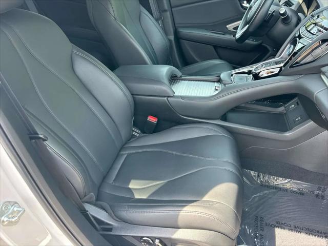 2023 Acura RDX Standard