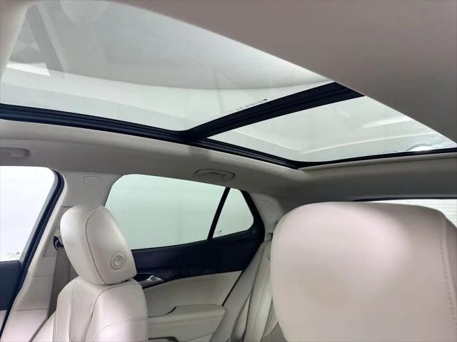 2021 Buick Envision FWD Essence