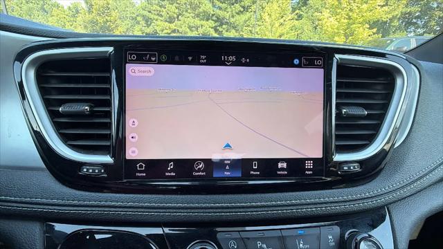 2025 Chrysler Pacifica Limited