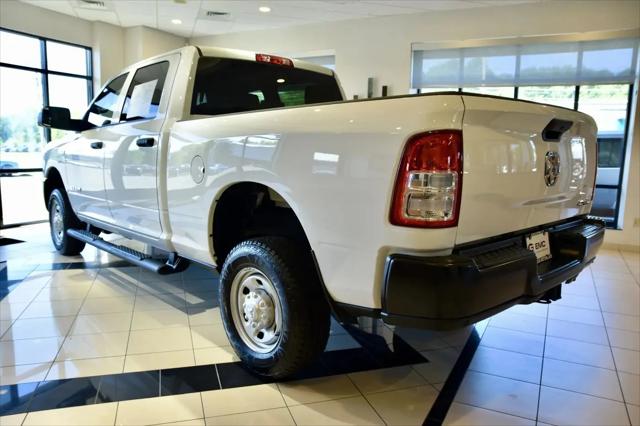 2022 Ram 2500 Tradesman Crew Cab 4x4 64 Box
