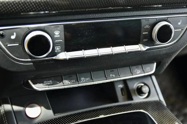 2023 Audi SQ5 Premium Plus TFSI quattro Tiptronic
