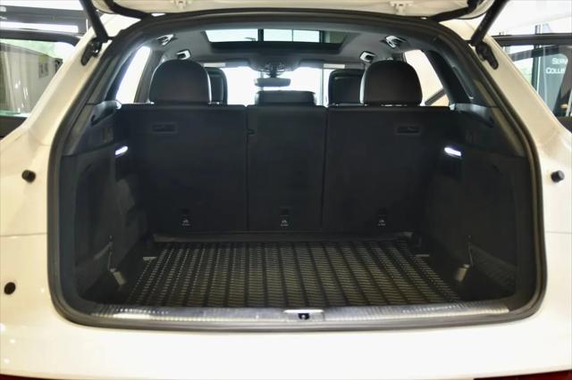 2023 Audi SQ5 Premium Plus TFSI quattro Tiptronic