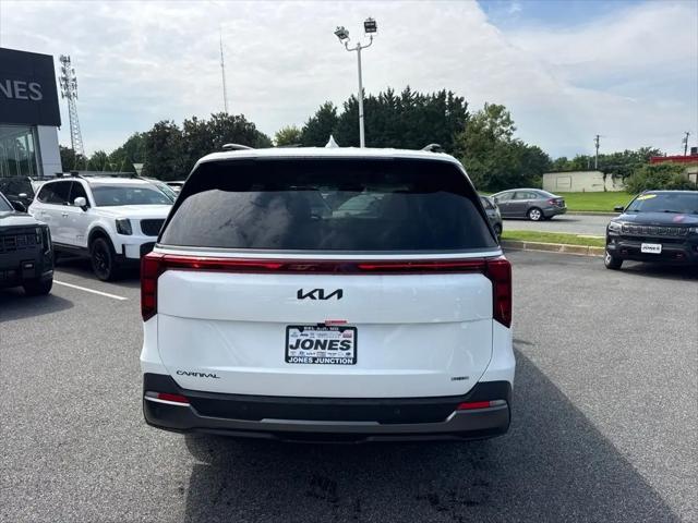 2027 Kia Carnival SX
