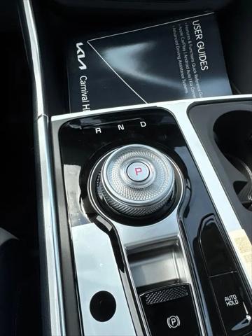 2027 Kia Carnival SX