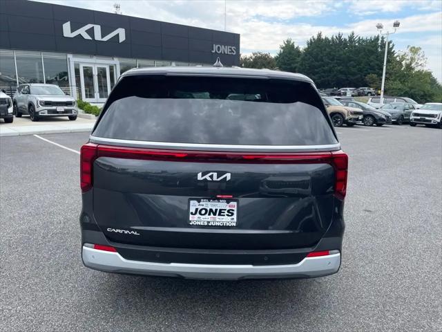 2027 Kia Carnival LXS