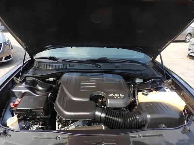 2017 Dodge Charger SXT AWD