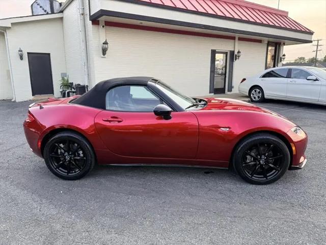 2021 Mazda MX-5 Club