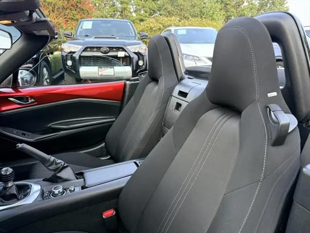 2021 Mazda MX-5 Club