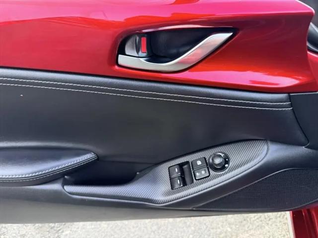 2021 Mazda MX-5 Club