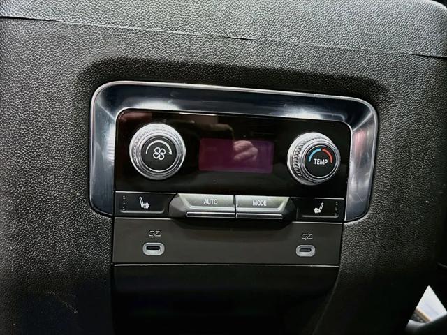 2023 GMC Yukon 4WD AT4