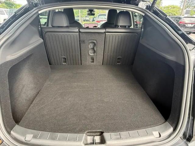 2026 Tesla Model Y Premium Rear-Wheel Drive