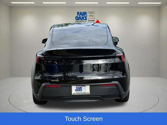 2026 Tesla Model Y Premium Rear-Wheel Drive