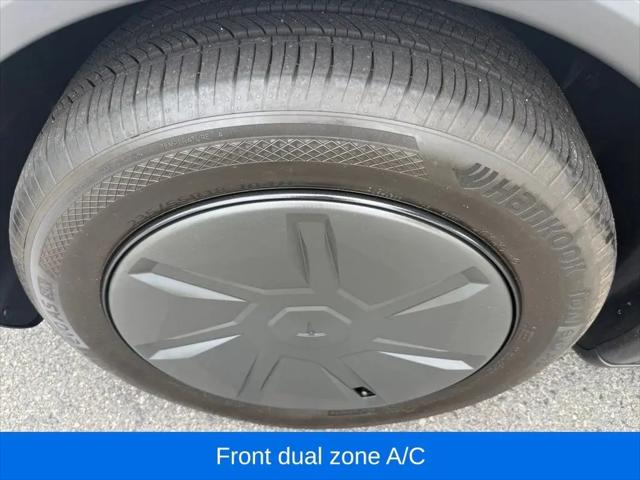 2026 Tesla Model Y Premium Rear-Wheel Drive