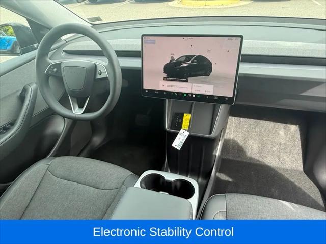 2026 Tesla Model Y Premium Rear-Wheel Drive
