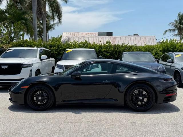 2022 Porsche 911 Carrera
