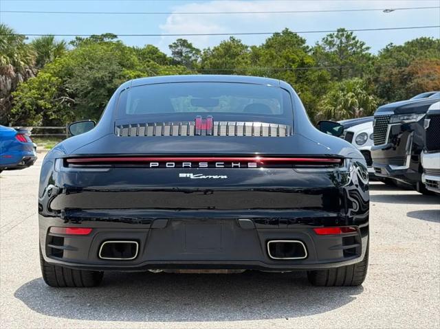 2022 Porsche 911 Carrera