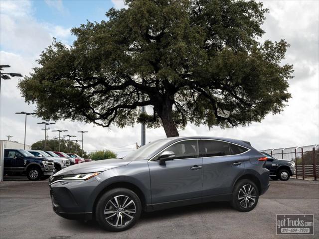 2024 Toyota Venza LE for sale in San Antonio, TX