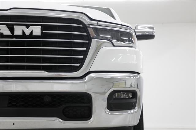 2026 Ram 1500 Laramie Crew Cab 4x4 5'7" Box