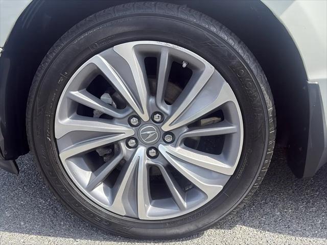 2017 Acura MDX w/Technology Package