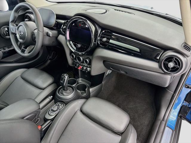 2023 MINI Hardtop Cooper S