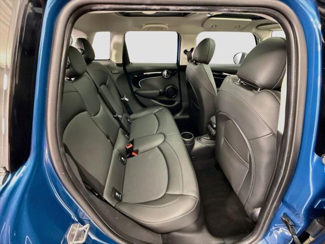 2023 MINI Hardtop Cooper S