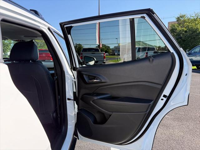2026 Chevrolet Trax FWD LT