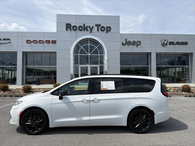 2025 Chrysler Pacifica Limited for sale in Kodak, TN