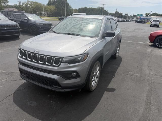 2023 Jeep Compass Latitude Lux FWD