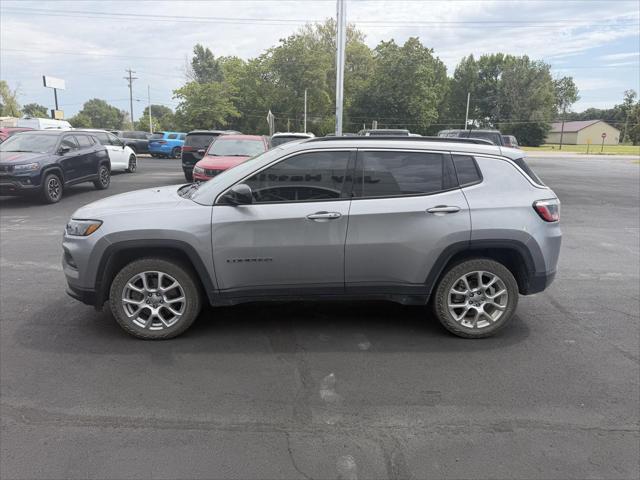 2023 Jeep Compass Latitude Lux FWD