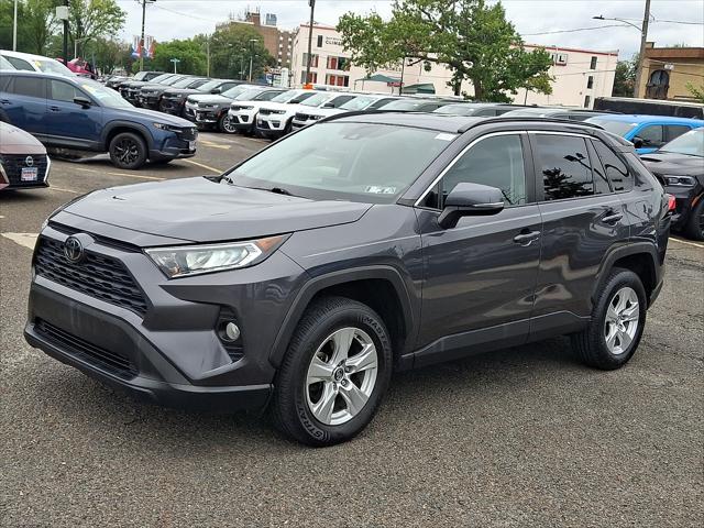 2020 Toyota RAV4 XLE 2020 Toyota RAV4 XLE