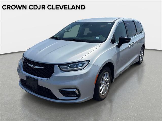 2024 Chrysler Pacifica Touring L for sale in Mc Donald, TN
