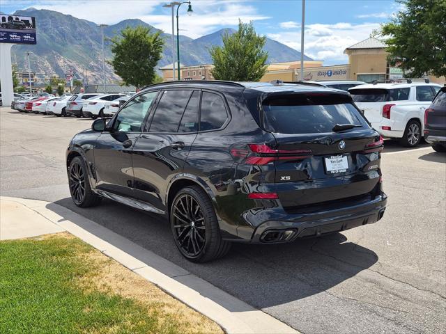 2025 BMW X5 M60i