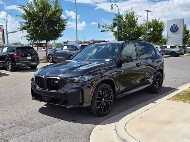 2025 BMW X5 M60i