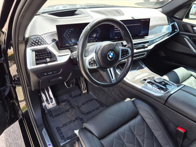 2025 BMW X5 M60i