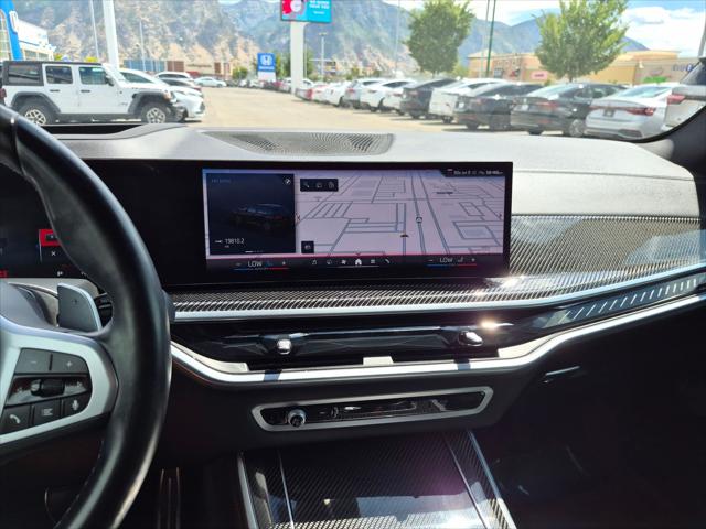 2025 BMW X5 M60i