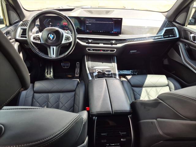 2025 BMW X5 M60i