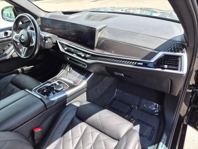 2025 BMW X5 M60i