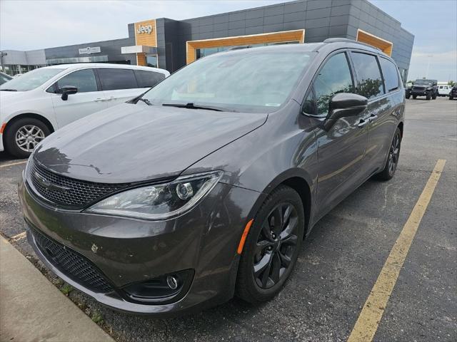 2018 Chrysler Pacifica Limited for sale in Olathe, KS