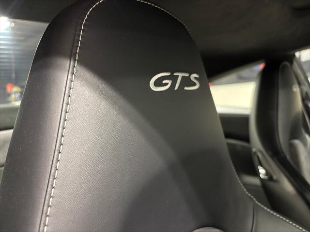 2016 Porsche 911 Carrera GTS