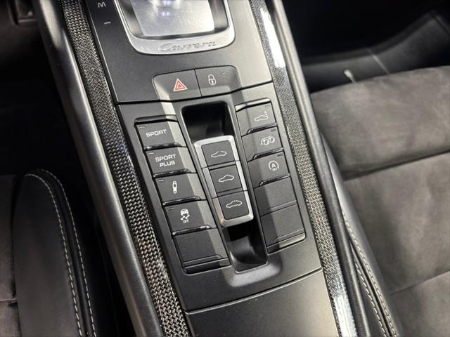 2016 Porsche 911 Carrera GTS