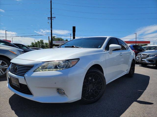 2013 Lexus ES 300h Base 4dr Sedan for sale in Aurora, CO