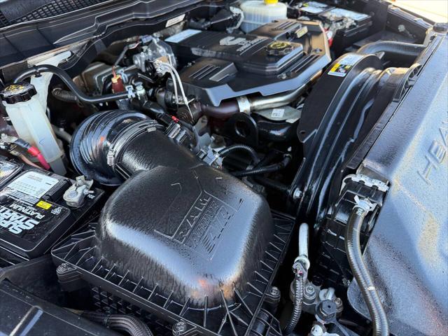 2018 Ram 3500 SLT Crew Cab 4x4 8 Box