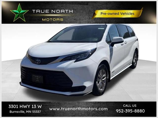 2021 Toyota Sienna LE for sale in Burnsville, MN