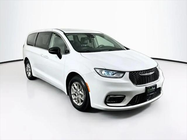 2024 Chrysler Pacifica Touring L for sale in New Braunfels, TX